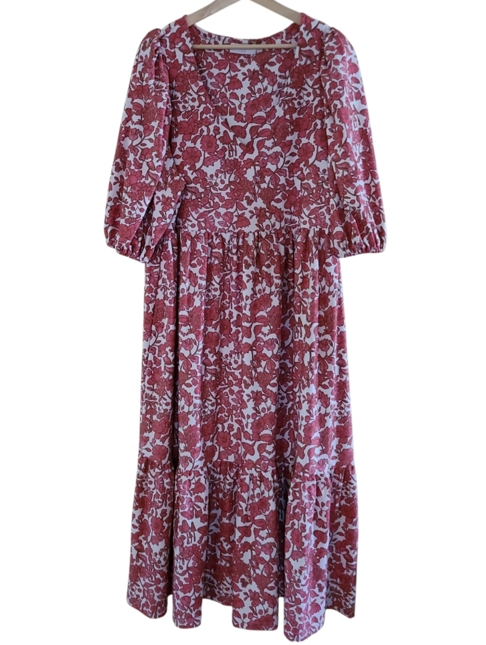 Smith & Quinn V Neck Floral 3/4 Sleeve Tiered Maxi Dress Pink White